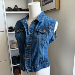 Y2K 2000’s Vintage Old Navy Dark Blue Denim Vest Women’s Size XS/S